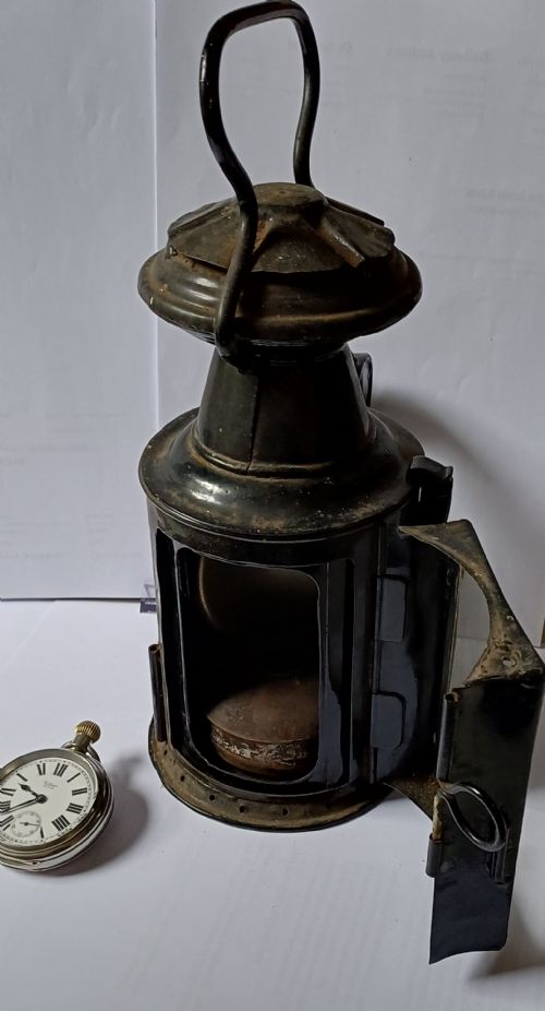 SOUTH EASTERN CHATHAM RAILWAY STATION MASTERS POCKET WATCH NO 2842 CIRCA 1920 SE CR LANTERN A SET - ADDITIONAL PHOTO 2
