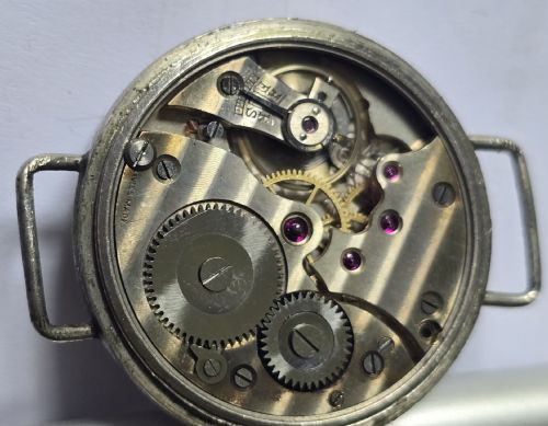 RARE WW1 MILITARY ISSUED BLACK DIAL TRENCH WATCH CIRCA 1916 ORIGINAL MILITARY MARKINGS I 25105R - ADDITIONAL PHOTO 17