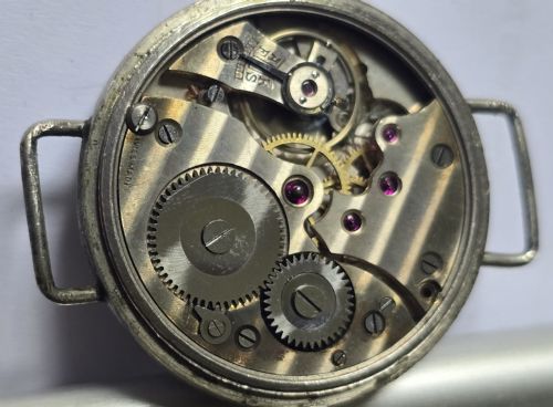 RARE WW1 MILITARY ISSUED BLACK DIAL TRENCH WATCH CIRCA 1916 ORIGINAL MILITARY MARKINGS I 25105R - ADDITIONAL PHOTO 18