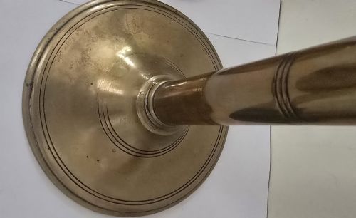 PAIR OF GEORGIAN BRASS TALL CANDLESTICKS WITH SIDE EJECTORS 43CM ANTIQUE ECCLESIASTICAL BRASS CANDLESTICKS ORIGINAL GEORGIAN PERIOD - ADDITIONAL PHOTO 6