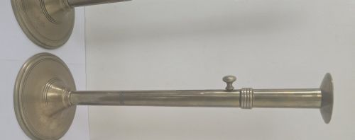 PAIR OF GEORGIAN BRASS TALL CANDLESTICKS WITH SIDE EJECTORS 43CM ANTIQUE ECCLESIASTICAL BRASS CANDLESTICKS ORIGINAL GEORGIAN PERIOD - ADDITIONAL PHOTO 11