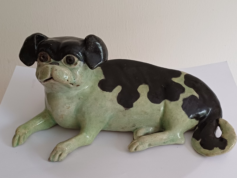 Bizan figure of a reclining dog, Signed Bizan Kyoto, Meiji period View IV