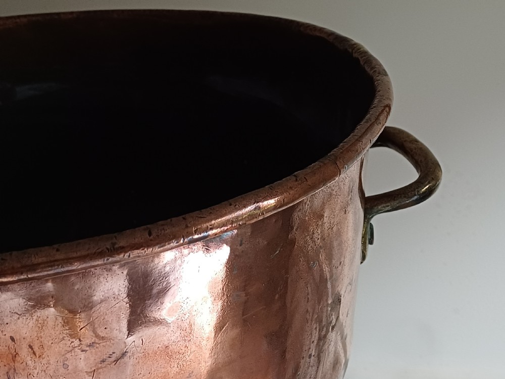 (Sold CP)  -A Magnificent large Copper Log or Coal bin / scuttle dating from the late Georgian early Victorian period. View VII