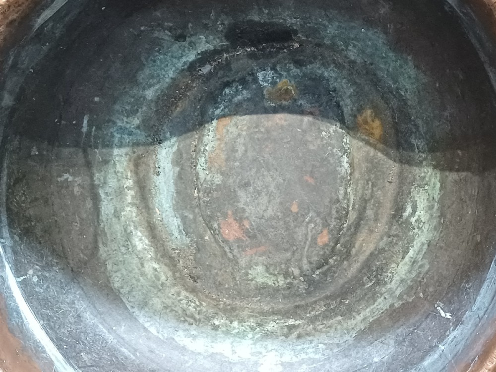 (Sold CP)  -A Magnificent large Copper Log or Coal bin / scuttle dating from the late Georgian early Victorian period. View X