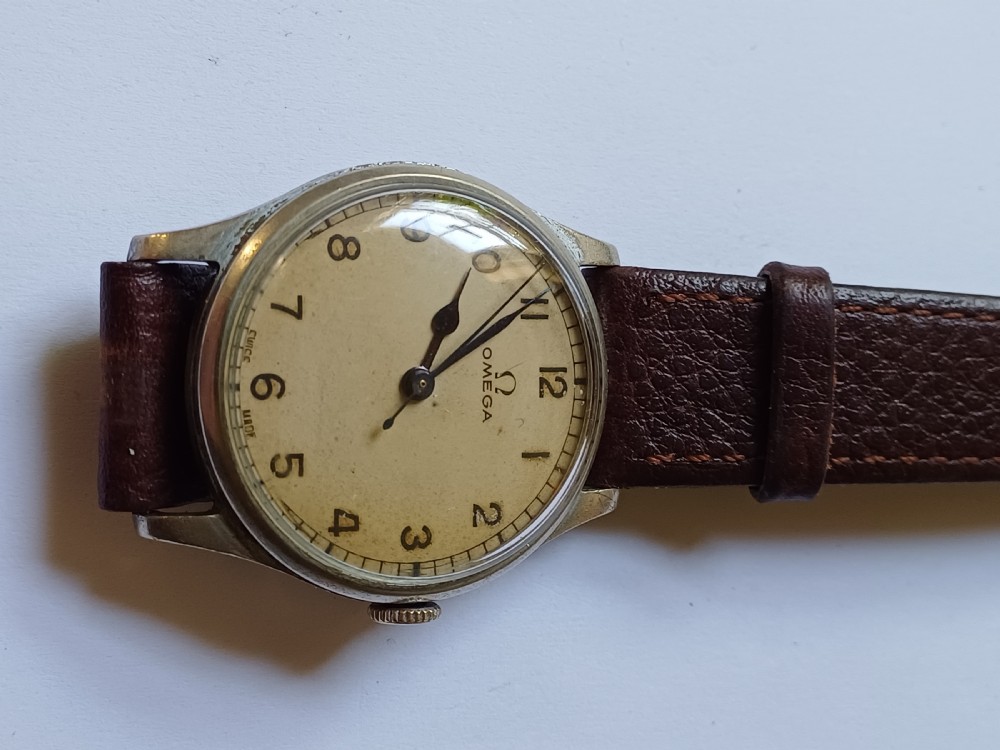 Omega Royal Fleet Air Arm issued HS8 pilots watch ref H.S./I\8 5684, circa 1943