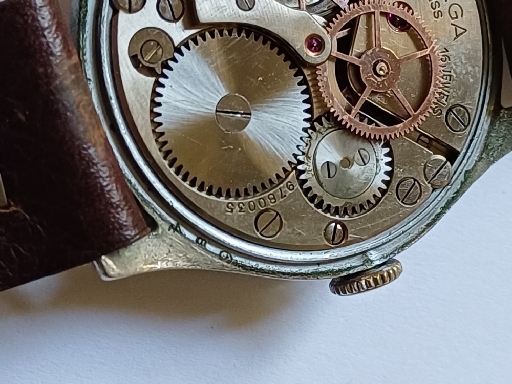 Omega Royal Fleet Air Arm issued HS8 pilots watch ref H.S./I\8 5684, circa 1943 View XI