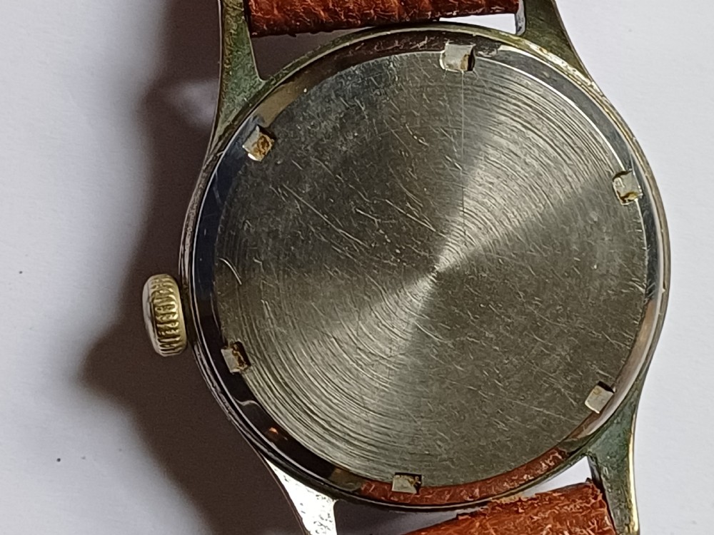 Smiths 15 jewel A404 Everest version, dating circa 1954 View XIII