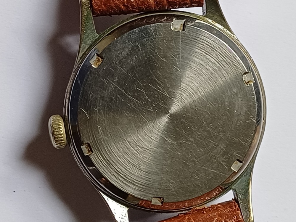 Smiths 15 jewel A404 Everest version, dating circa 1954 View XIV