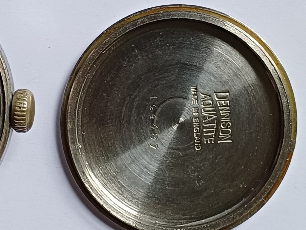 Smiths 15 jewel A404 Everest version, dating circa 1954 View XVI