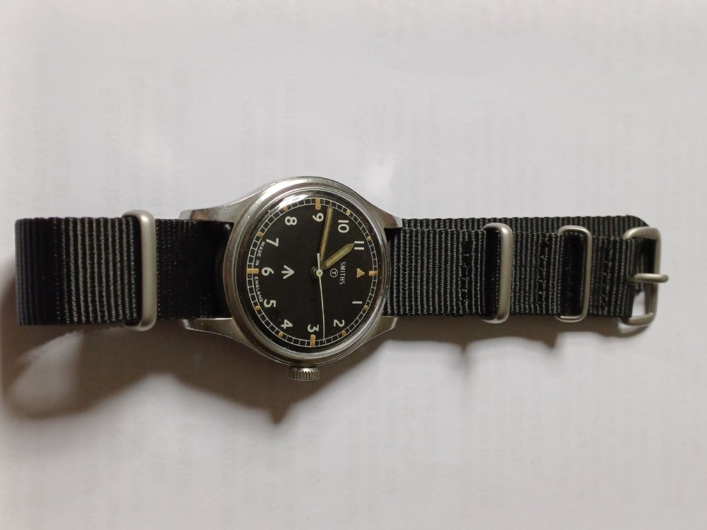 Smiths W10 British Army issued watch, dated 1969 View II