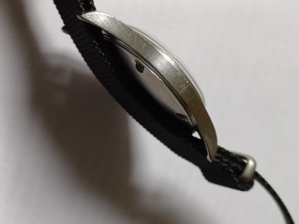 Smiths W10 British Army issued watch, dated 1969 View VII