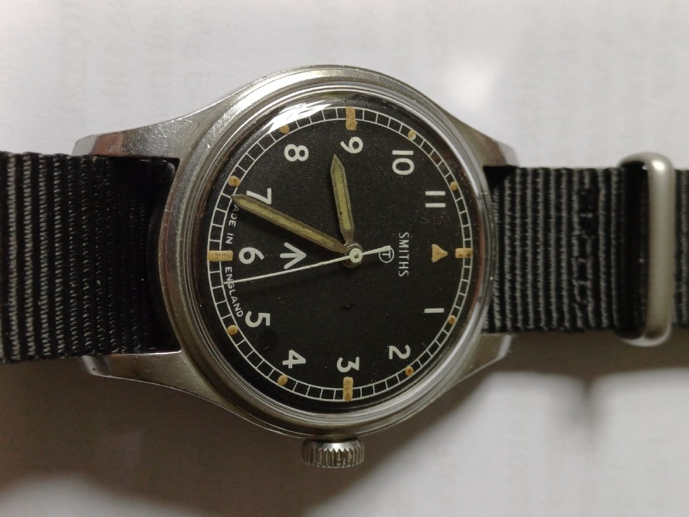 Smiths W10 British Army issued watch, dated 1969 View XIX