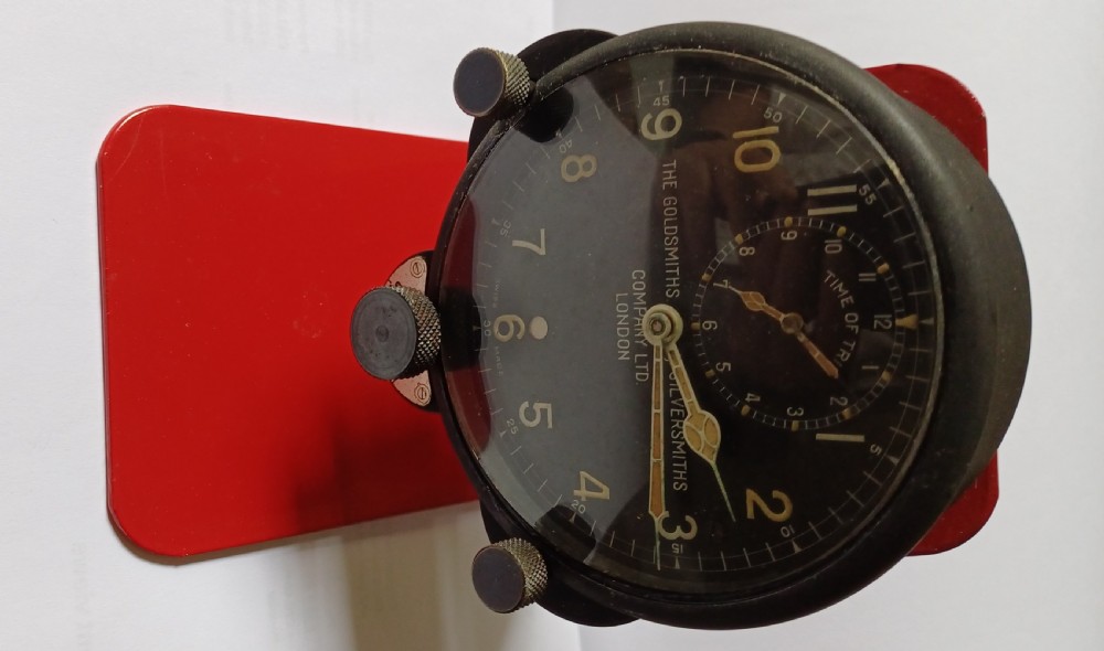 A rare pre–WW2 Aircraft Time of Trip cockpit clock by the famous Goldsmiths & Silversmiths Company Ltd, London, circa 1930 View XI