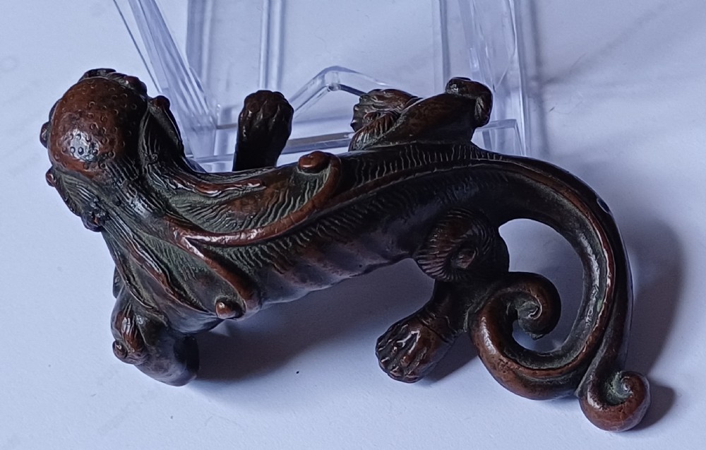 (Reserved JM)Chinese Bronze Fabulous Beast Scroll Weight — 17th/18th Century View VIII