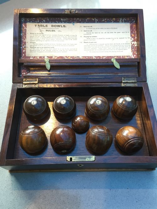 A Rare Boxed Set of Edwardian Table Bowls