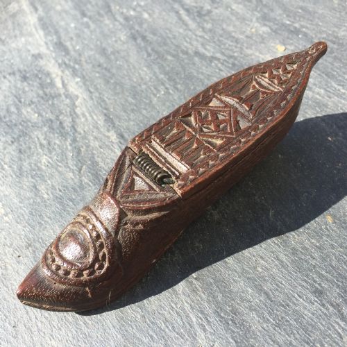 A Late 18th/early 19th Century Prisoner of War Snuff Shoe