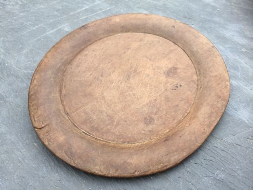 An Early 19th Century Small Sycamore Platter