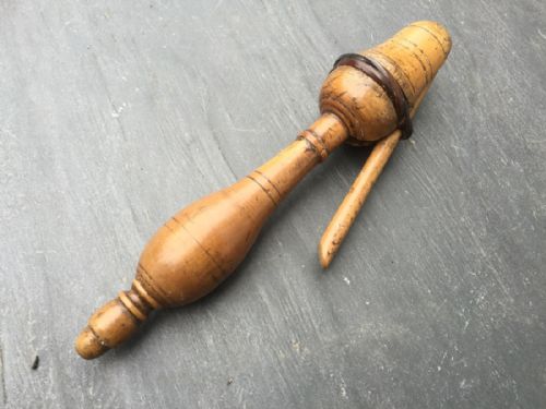 Antique  Treen 
Teachers Clicker - Boxwood