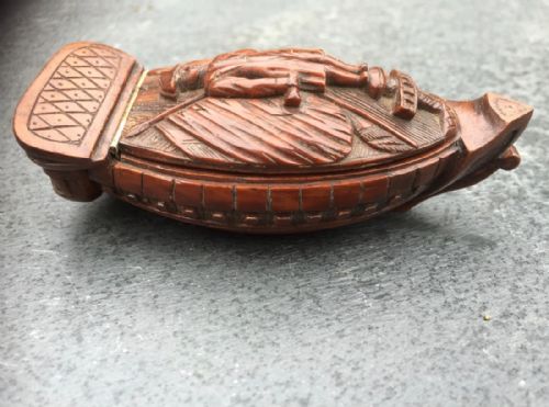An Antique  Coquilla Nut Snuff  Box - Napoleon / Hull of Ship- Prisoner of War