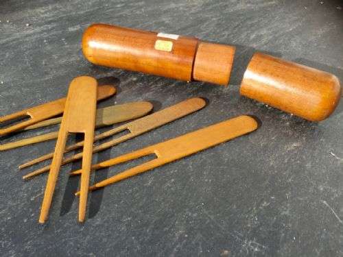 Antique  Treen Set of Netting Tools from the Pinto Collection.