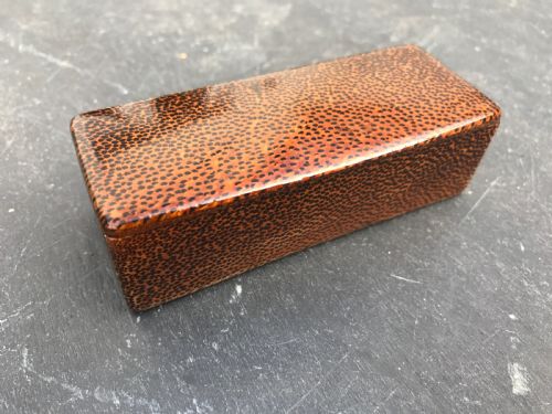 A Very Nice Early 19th Century Snuff Box