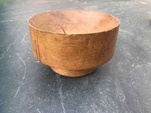 Antique Log Sawn Eating Bowl - Pinto Provenance