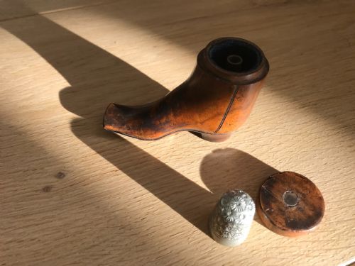 Antique Shoe Thimble Holder - Treen
