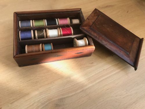 An Early 19th Century Cotton Reel Box