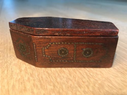An Antique Snuff Box - Coffin Shaped
