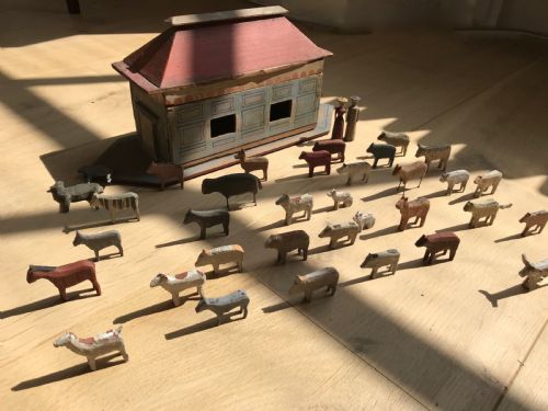 A Small Antique Noah's Ark - Treen