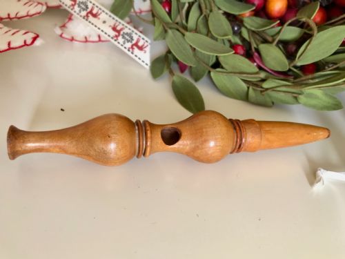 Antique Boxwood Bird Call