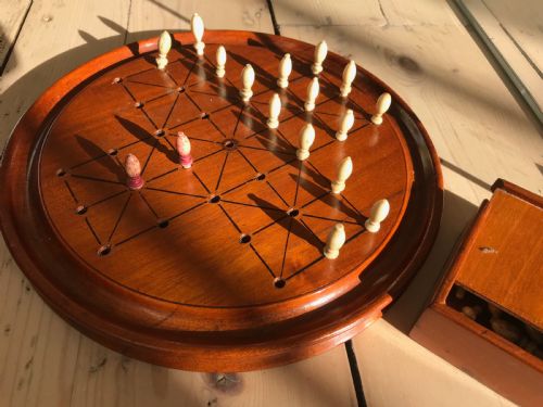 Antique Fox & Geese Game - With Counters