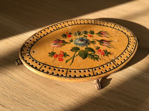An Early 1800'S Whitewood Cribbage Board