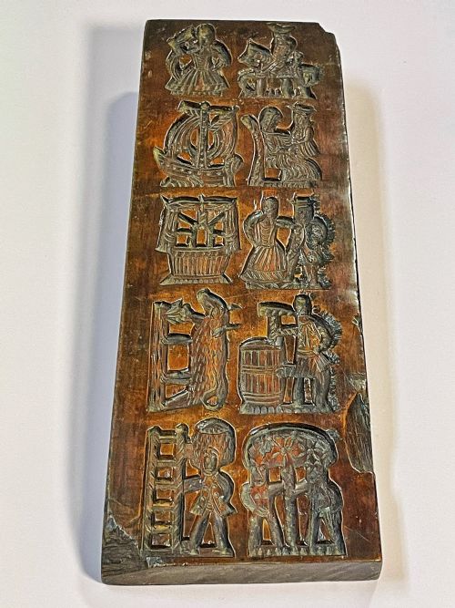 Antique Treen Biscuit Mould