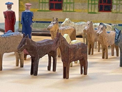 fig 4. Antique Noah's Ark with Animals
