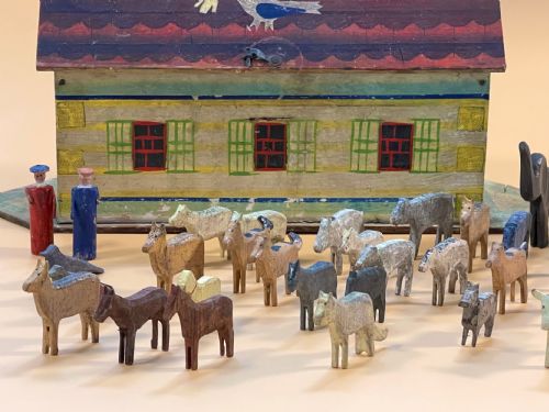 fig 6. Antique Noah's Ark with Animals