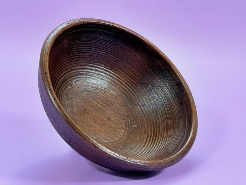 antique treen bowl - CATEGORY: ANTIQUE MISCELLANEOUS - DATED 19TH CENTURY
