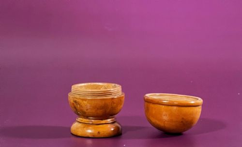 fig 1. Antique Boxwood Pill Silverer - treen