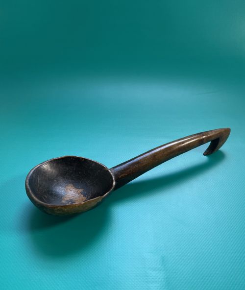 ANTIQUE TREEN WELSH CAWL LADLE - ADDITIONAL PHOTO 3