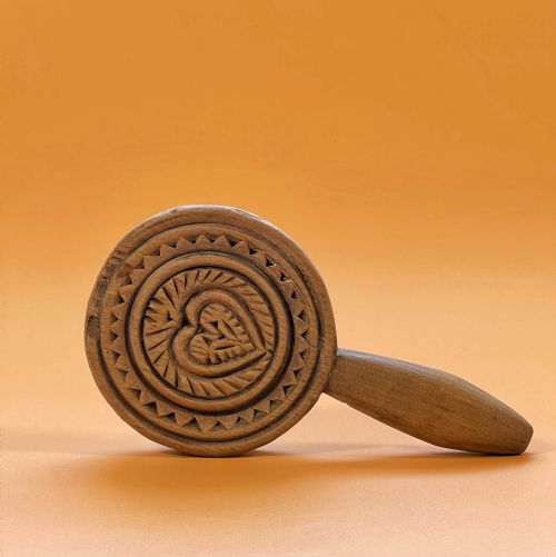 AN UNUSUAL ANTIQUE LOLLIPOP BUTTER PRINT SLAPPER - ADDITIONAL PHOTO 3