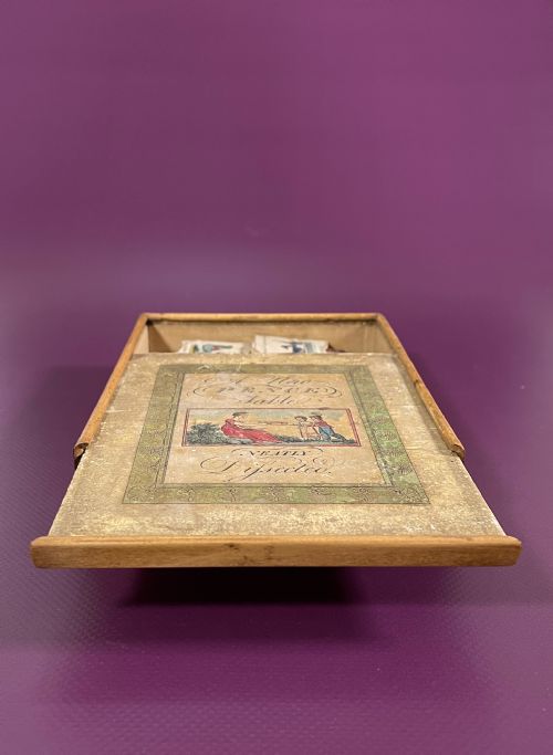 A RARE GEORGIAN PUZZLEEDUCATIONAL TOY - ADDITIONAL PHOTO 1