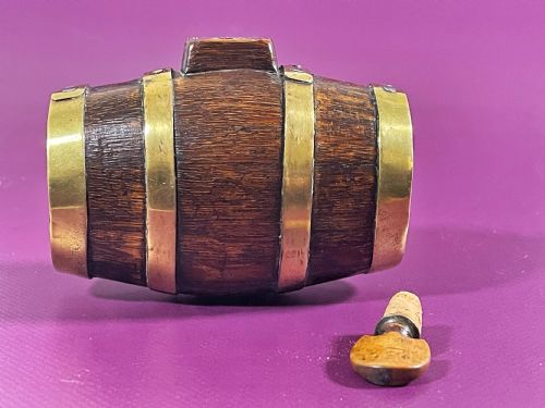 ANTIQUE MINI COSTREL OAK AND BRASS - ADDITIONAL PHOTO 4