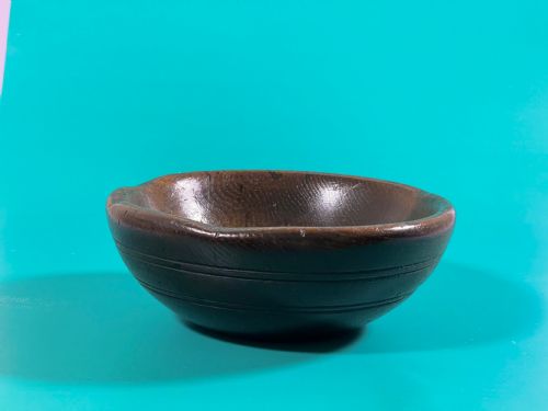 A GEORGIAN OAK BOWL VERY GOOD COLOUR AND PATINA - ADDITIONAL PHOTO 3