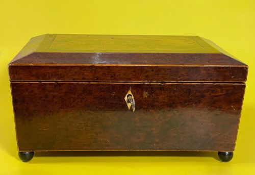 ANTIQUE YEW WOOD BOX - ADDITIONAL PHOTO 3