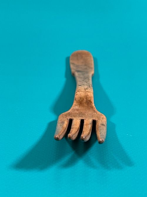 ANTIQUE BOXWOOD FORK - ADDITIONAL PHOTO 4