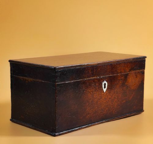 ANTIQUE OAK STORAGE BOX - ADDITIONAL PHOTO 2