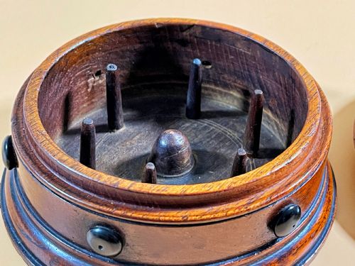 ANTIQUE COTTON REEL HOLDER PIN CUSHION - ADDITIONAL PHOTO 1