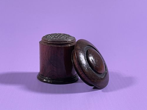 A GEORGIAN ROSEWOOD NUTMEG GRATER - ADDITIONAL PHOTO 2