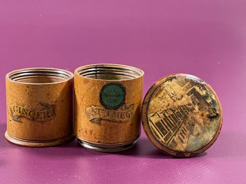A RARE MINIATURE SPICE TOWER NUTMEG GRATER TUNBRIDGE - ADDITIONAL PHOTO 7