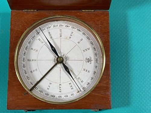 ANTIQUE EXPLORERS COMPASS STAMPED STANLEY LONDON - ADDITIONAL PHOTO 1
